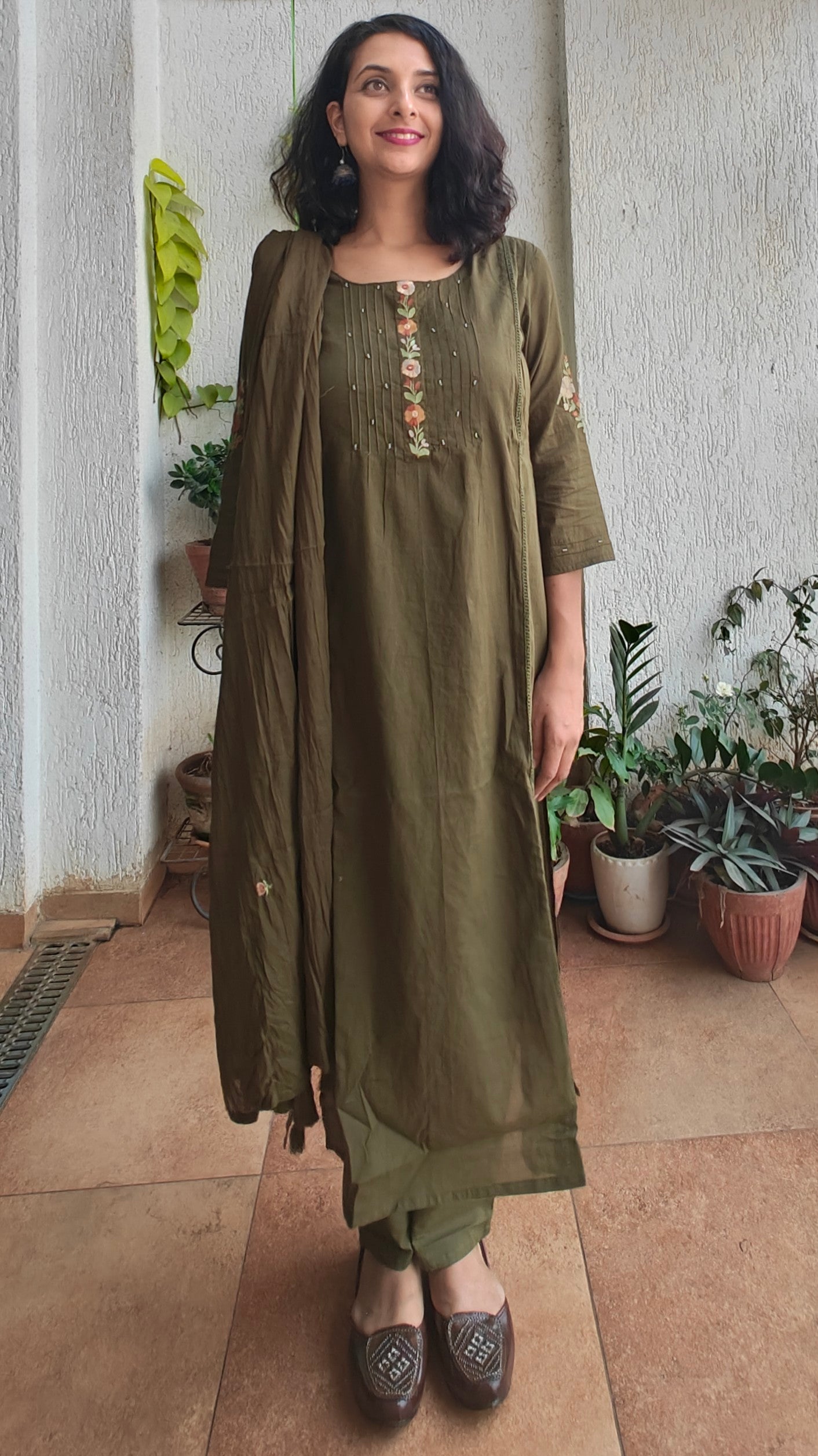 Mehendi green Mal cotton kurta set with dupatta